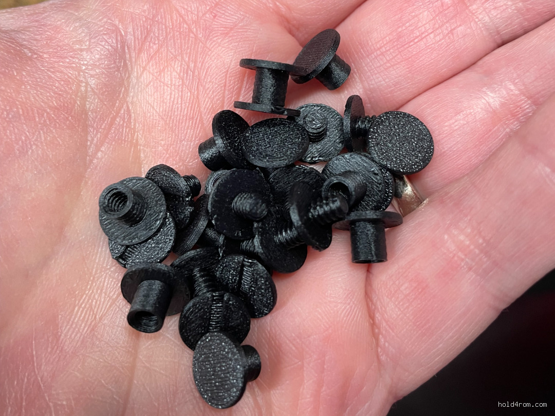 Screw Rivet. 5mm barrel, 10 mm head, 7m tall